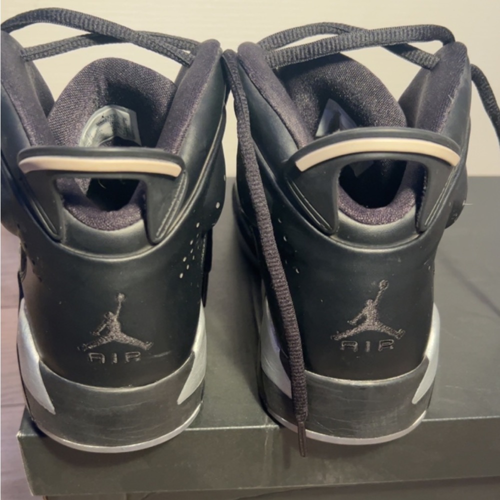 Air Jordan 6-17-23 View 3